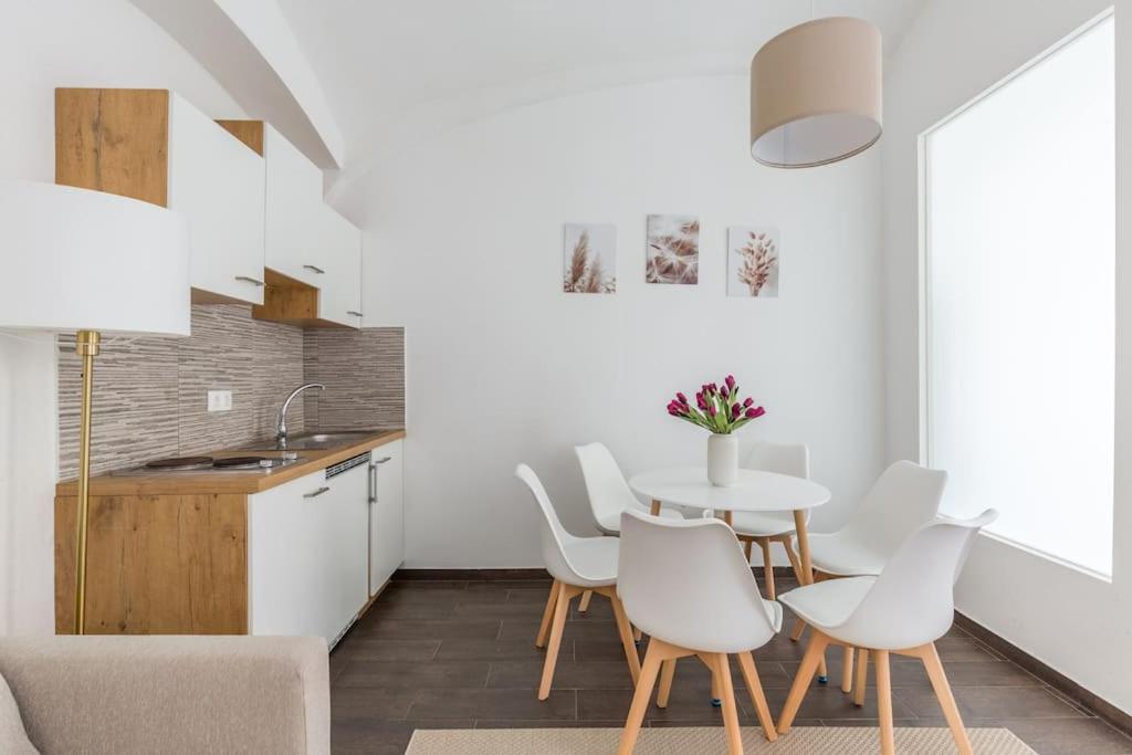 Free Parking I 500 Mbit Wifi I Kingsize Bed Apartment Vienna Exterior photo